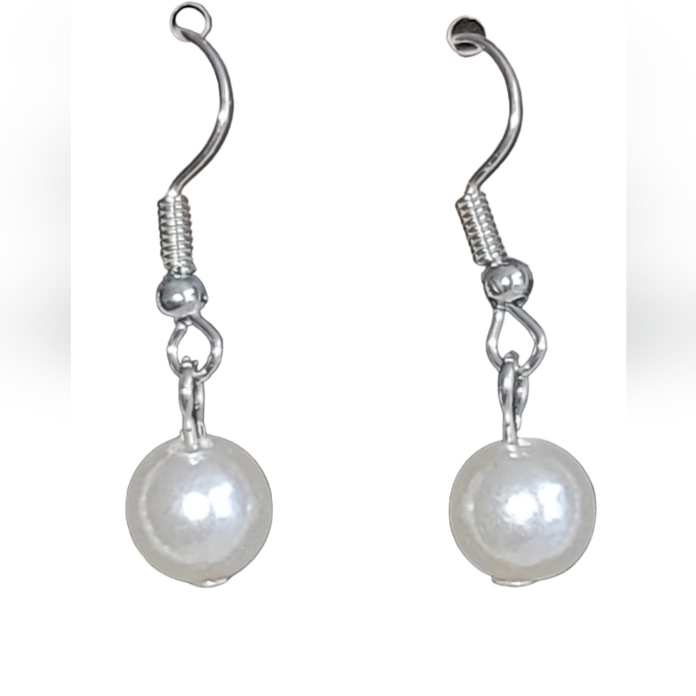 Paparazzi Royal Renditions White Pearl & Rhinestone Collection - Picture 4 of 6